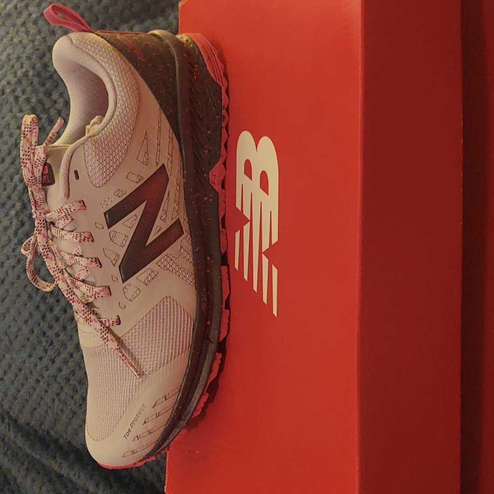 Women's size 9 1/2 Gray and Pink New Balance Hiking sneakers